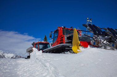 ratrack kayak yamacında .