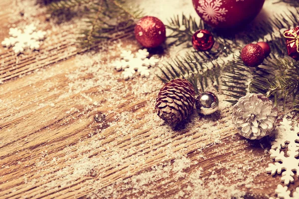 赤と白のクリスマス グリーティング カード背景 — ストック写真