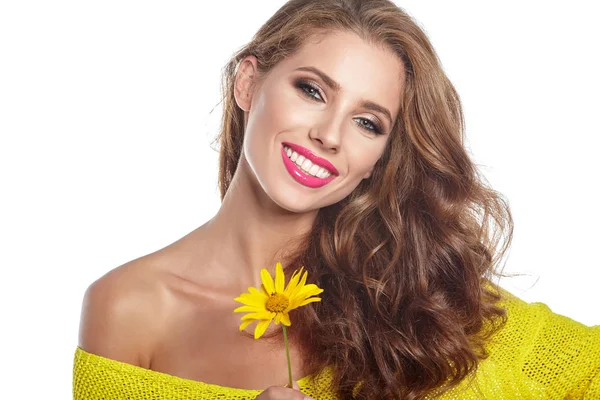 Ritratto Giovane Bella Donna Con Trucco Elegante Girasole — Foto Stock