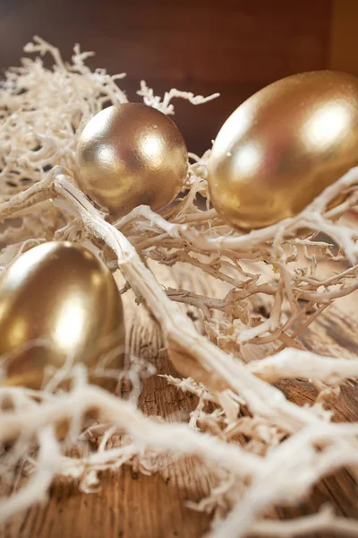 Golden Easter Eggs Nest Vintage Rustic Wooden Background — Stock Photo, Image