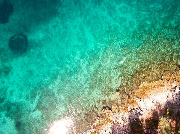 Blick Von Oben Auf Felsige Küste Kristallklares Adriatisches Meer Drohnenschuss — Stockfoto