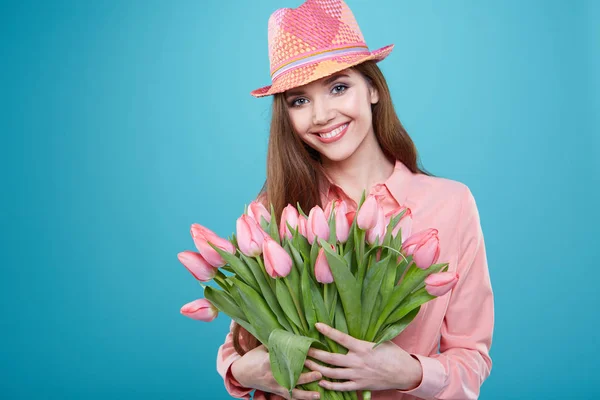 Jovem Bela Mulher Estúdio Retrato Com Flores Tulipa — Fotografia de Stock