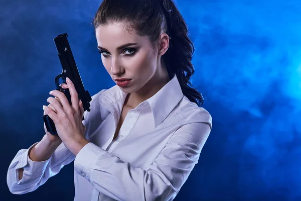 Beautiful Sexy Girl Holding Gun Smoke Background — Stock Photo, Image