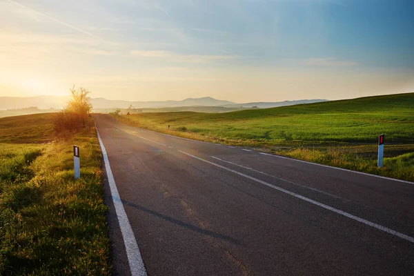 Zonsondergang Toscane landschap — Stockfoto