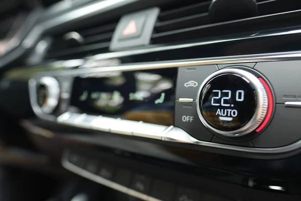 Klimatyzacja samochodu klimatyzacji — Zdjęcie stockowe