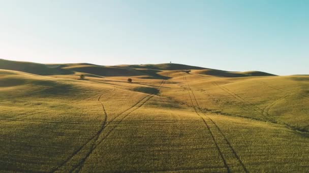 Tuscany Kırsal Dolambaçlı Yol Bahar Sezonu Talya Şaşırtıcı Havadan Görünümü — Stok video