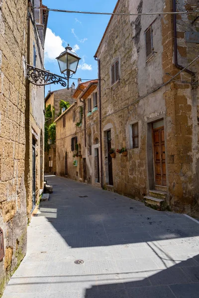 小さなイタリアの町 トスカーナの通り — ストック写真