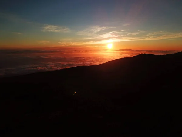 Matahari Terbenam Taman Nasional Teide Menghadap Lautan Awan Bawah Kakimu — Stok Foto