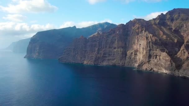 Los Gigantes Cliffs on Tenerife, Aerial View — Stock Video