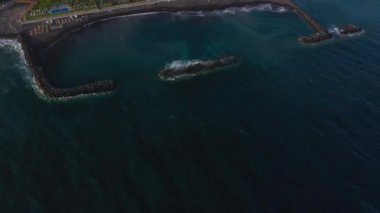 Los Cristianos ve uzaktadağ manzara üst görünümü, Kanarya Adaları, Tenerife, İspanya