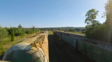 Hızlı ve manevra kabiliyetli nakliye arabaları. Sonunda güç döngüsü