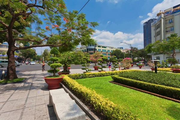 ホーチミン市の中心街の一つで有名なホテル シェラトン カラベル ホーチミン ベトナム 2014 ビュー — ストック写真