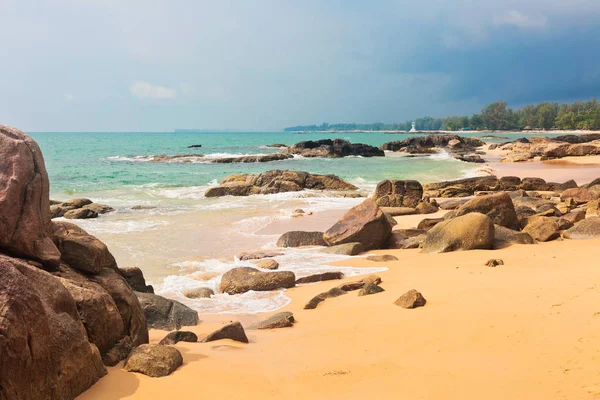 Playa Tropical Día Clima Sombrío Provincia Khao Lak Tailandia —  Fotos de Stock