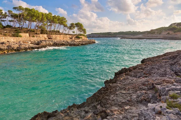 Belle Baie Plage Eau Mer Turquoise Île Majorque Espagne Mer — Photo