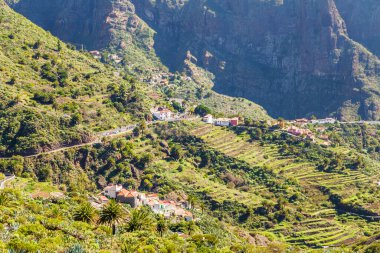 İspanya, Kanarya Adaları, Tenerife 'deki Masca Dağı' nın hava manzarası. Tenerife dönüm noktası