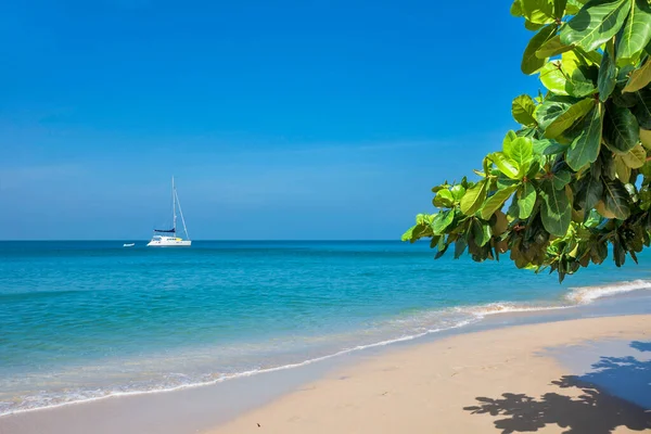 Koh Chang Adasındaki Beyaz Kumsal Tayland — Stok fotoğraf