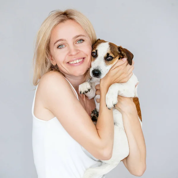 Donna Felice Con Cane Femmina Animale Domestico — Foto Stock