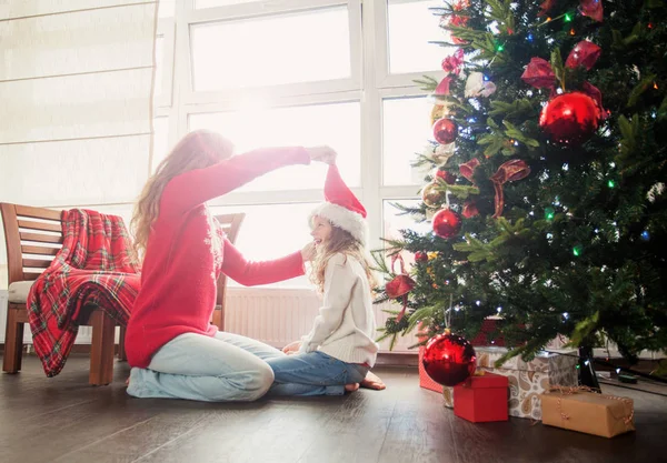 Családi dekoráció karácsonyfa — Stock Fotó