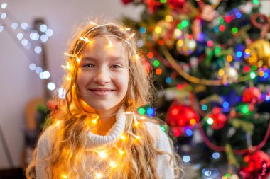 Çocuk süsleme noel ağacı