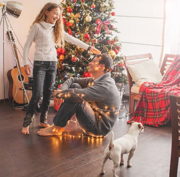 Familienschmuck Weihnachtsbaum — Stockfoto