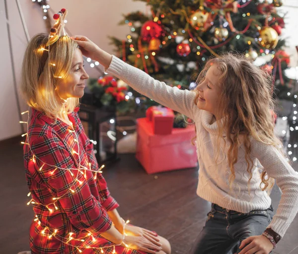 Árbol de Navidad de decoración familiar — Foto de Stock