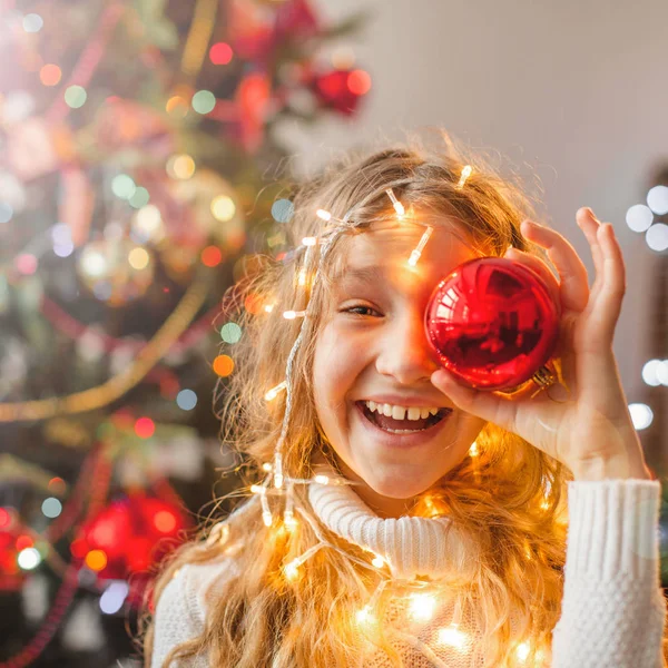 Décoration enfant arbre de Noël — Photo