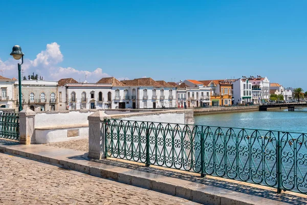 Uitzicht Het Historische Stadje Tavira Uit Romeinse Brug Rivier Gilao — Stockfoto