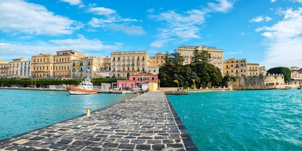 Stone Quay Ortigia Island Syracuse Sicilië Italië — Stockfoto