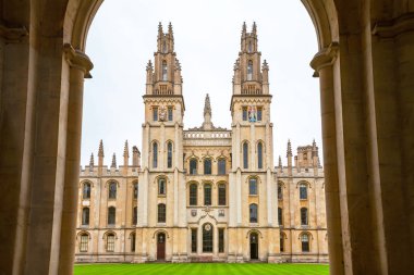 Bütün ruhlar üniversite. Oxford, İngiltere