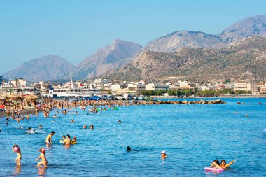 Yerapetra kumsalda. Lassithi İlçesi, Crete, Yunanistan