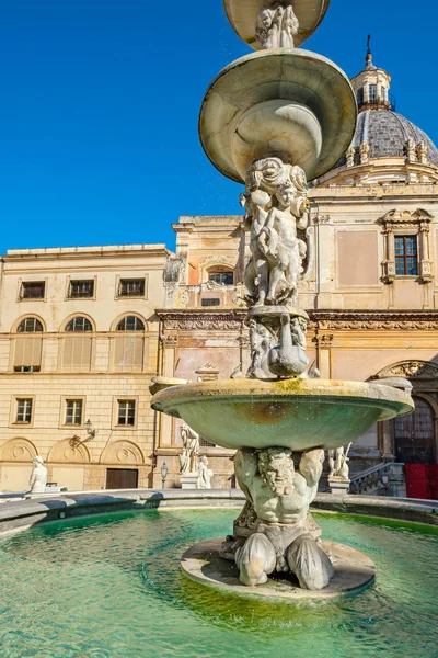 Praetoriaanse fontein. Palermo, Sicilië, Italië — Stockfoto