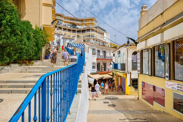 Pěší ulice v Torremolinos. Andalusie, Španělsko — Stock fotografie