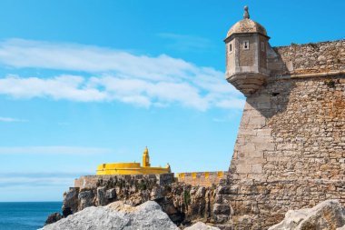 Penis Kalesi 'ne (Fortaleza de Peniche) bakın. Penis, Estremadura, Portekiz