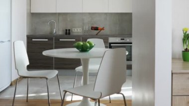 Mutfak ve işyeri ile İskandinav tarzında modern daire iç. Hareket panoramik.