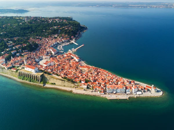 Eski Şehir Piran Slovenya Gündoğumu Havadan Görünümü — Stok fotoğraf