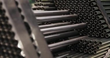 Bir nükleer güç istasyonu. Yakıt derleme modeli