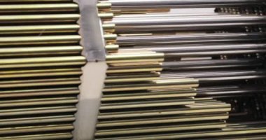 Bir nükleer güç istasyonu. Yakıt derleme modeli