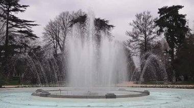 Grand Rond ya da Boulingrin (Bowling Green) Fransa 'nın Toulouse kentinde bulunan bir halk bahçesi. Çapı dört büyük koridor, Jules-Guesde, Francois-Verdier, Paul-Sabatier ve Frederic-Mistral..