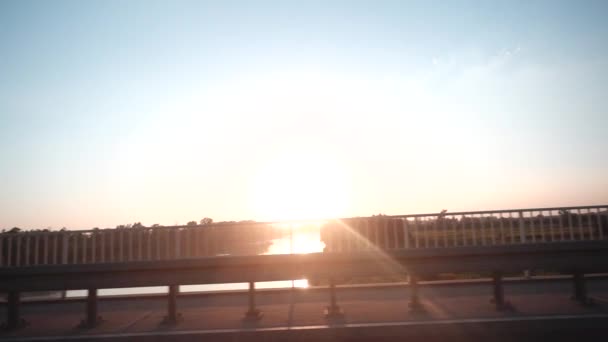 Movimento Lento Contra Pano Fundo Pôr Sol Pitoresca Aldeia — Vídeo de Stock