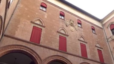 Palazzo d'Accursio (Palazzo Comunale) Bologna şehir, Emilia-Romagna, İtalya bölgesinin bir saray gibi. Piazza Maggiore bulunan ve şehrin belediye binası görev.