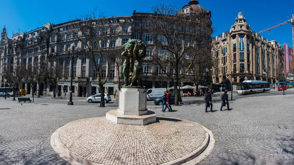 Porto Portugal April 2017 Monument Van Overvloedige Jongens Porto Portugal — Stockfoto