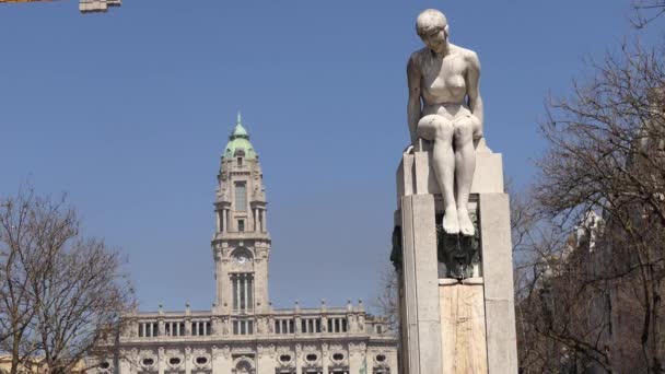 Porto Portugal Avril 2017 Fontaine Des Jeunes Filles Nues Porto — Video