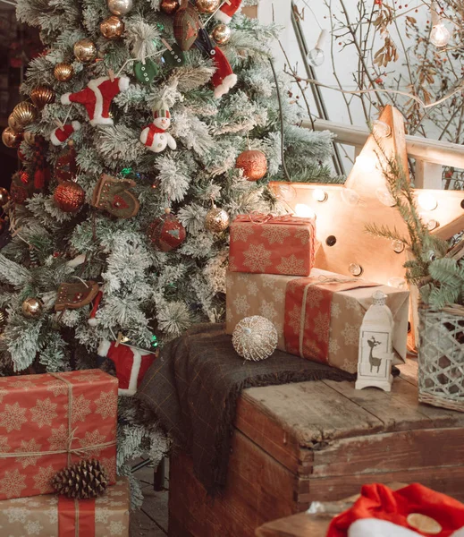 Gemütliches Weihnachtliches Stillleben Mit Laterne Form Eines Sterns Und Eines — Stockfoto