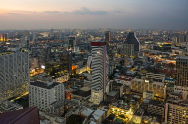 Bangkok, Tayland - 20 Ocak 2017: Gökdelenler orta bölge Bangkok üstten görünüm Sunset'teki, Bangkok, Tayland