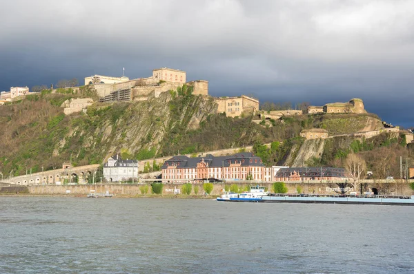 Koblenz Alemania Febrero 2016 Fortaleza Ehrenbreitstein Vista Desde Coblenza Una — Foto de Stock