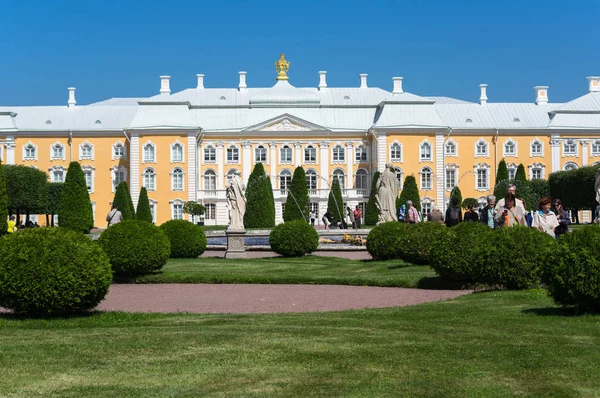 Saint Petersburg Rusia Julio 2016 Gran Peterhof Palacio Fuente Jardín —  Fotos de Stock