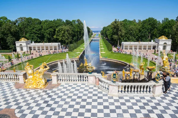 Saint Petersburg Russia July 2016 Fountains Grand Cascade Saint Petersburg — Stock Photo, Image