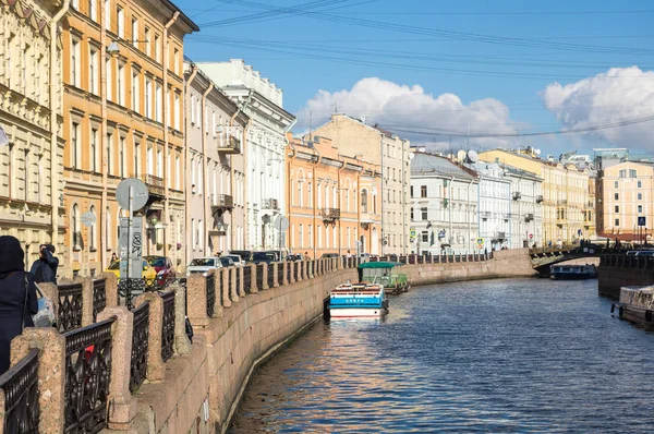 Sankt Petersburg Ryssland Oktober 2016 Utsikt Över Banvallen Moyka Floden — Stockfoto