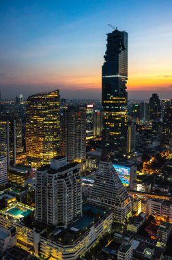 Bangkok, Tayland - 20 Ocak 2017: Gökdelenler orta bölge Bangkok üstten görünüm Sunset'teki, Bangkok, Tayland