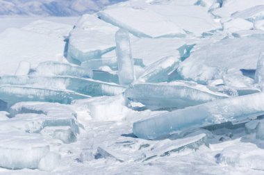 Deniz Baykal, yanında Güney Sibirya, Rusya'da bulunan güç dünyanın en derin ve en büyük tatlı su Gölü buz
